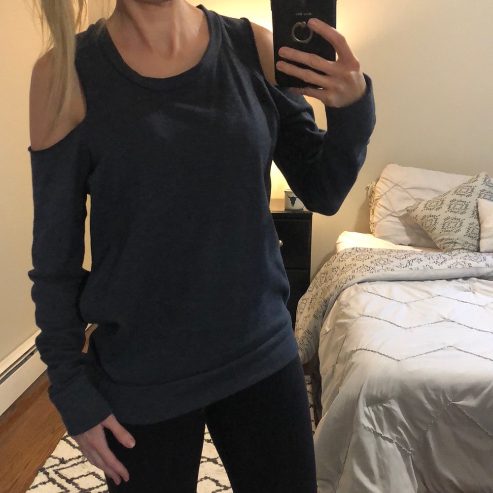 Stateside cold shoulder sweatshirt top Medium